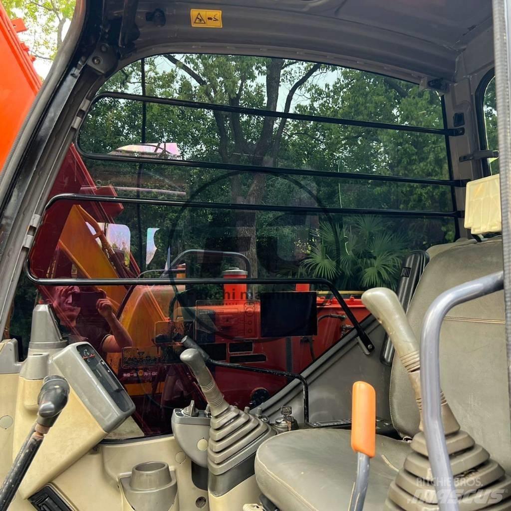 Hitachi ZX 60 Mini ekskavatörler, 7 tona dek
