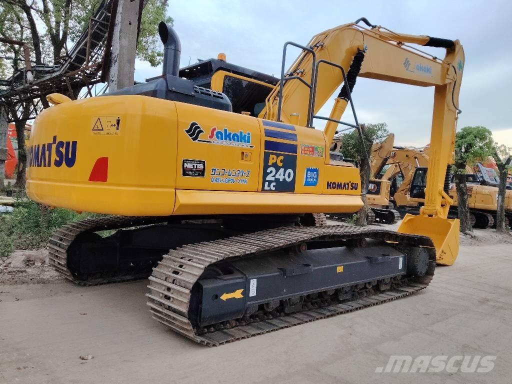 Komatsu PC 240 Paletli ekskavatörler
