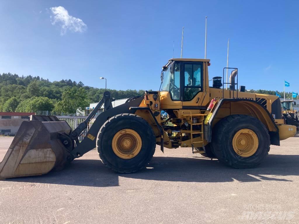 Volvo L 220 F Tekerlekli yükleyiciler