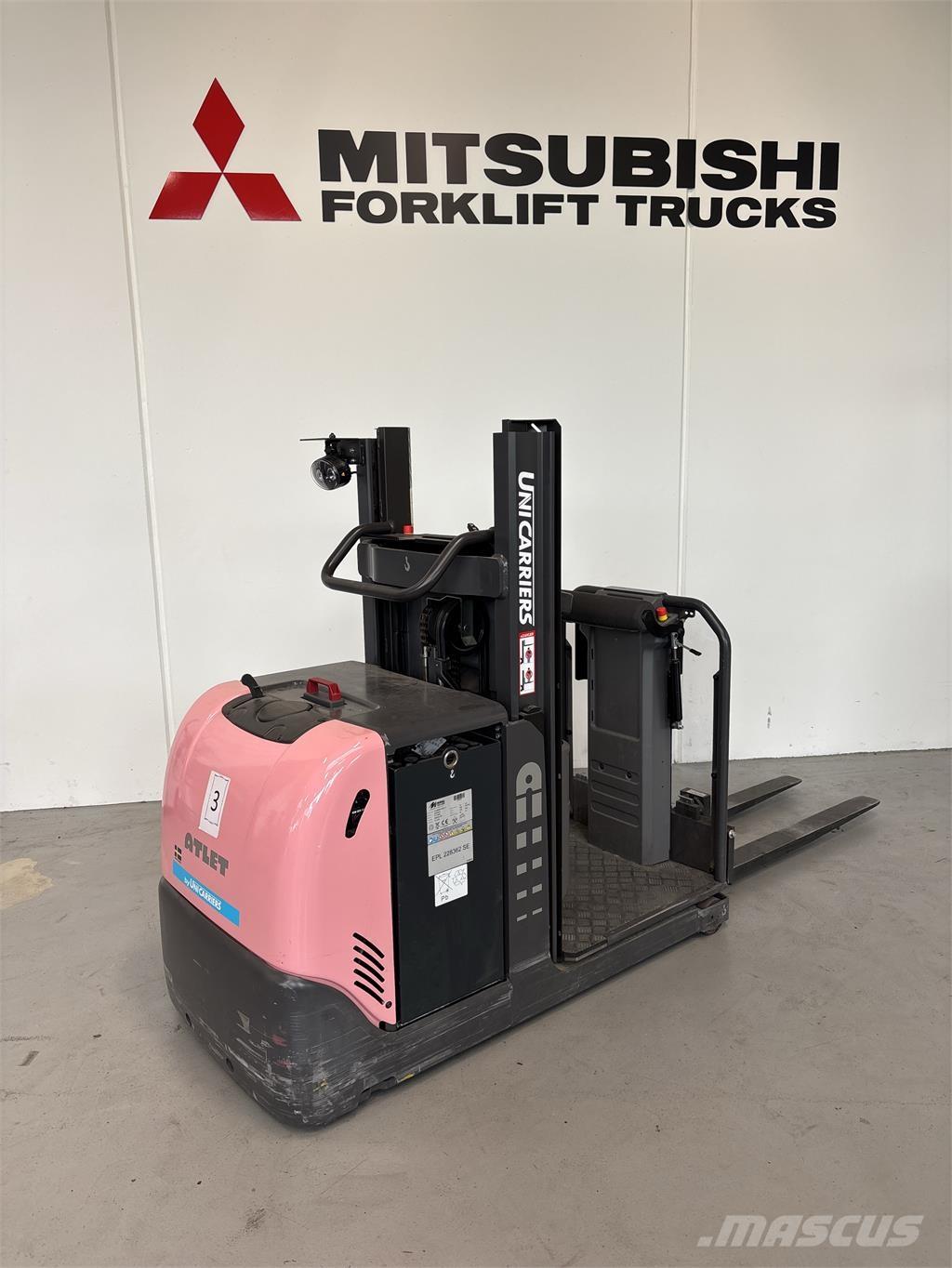 UniCarriers EPL100 Düsük seviye siparis toplayici