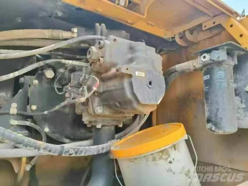 Komatsu PC 360-8 Paletli ekskavatörler