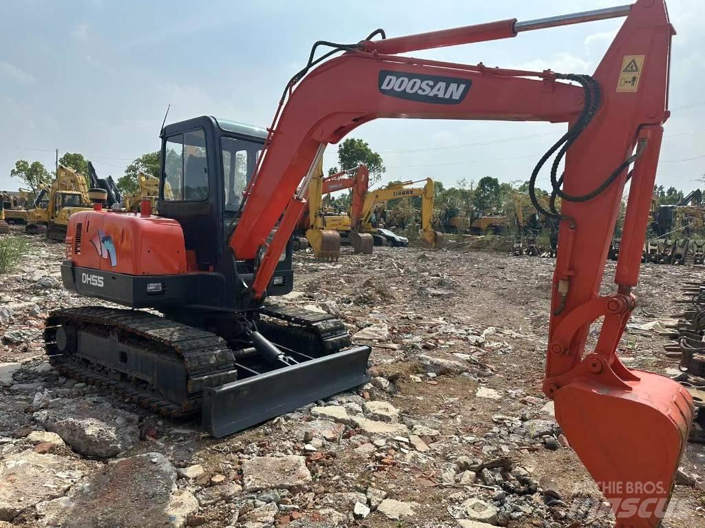 Doosan DH 55 Mini ekskavatörler, 7 tona dek