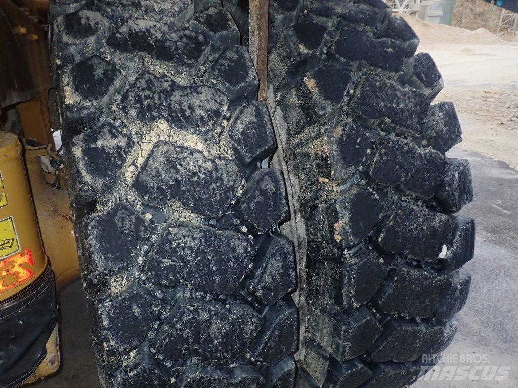 CAT 770 G Belden kirma kaya kamyonu