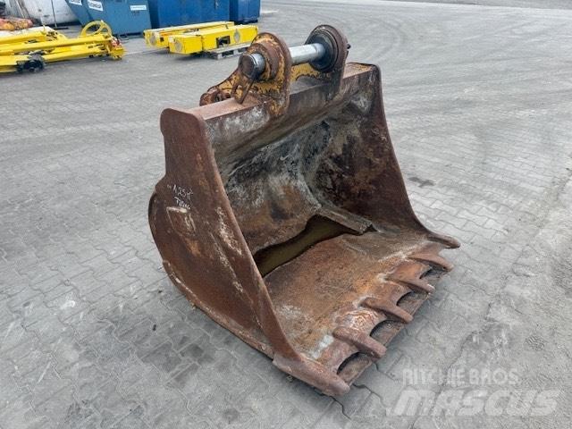 CAT M 320 BUCKET Beko kepçeleri