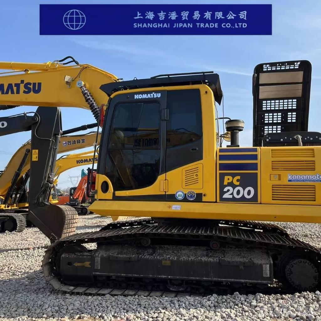Komatsu PC 200 Paletli ekskavatörler
