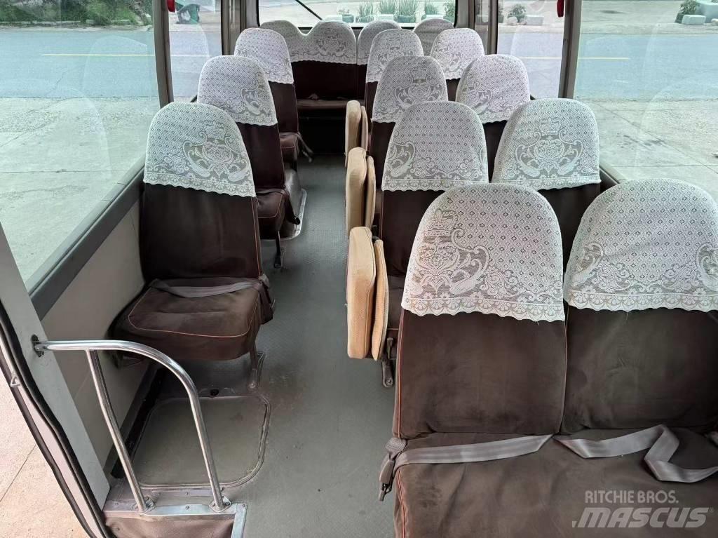 Toyota Coaster Minibüsler