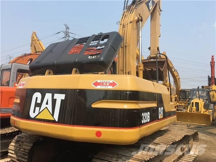 CAT 320 B Paletli ekskavatörler