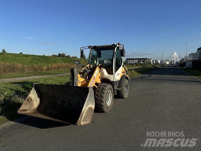 Liebherr L506C Tekerlekli yükleyiciler