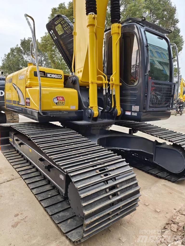 Kobelco SK 200 Paletli ekskavatörler
