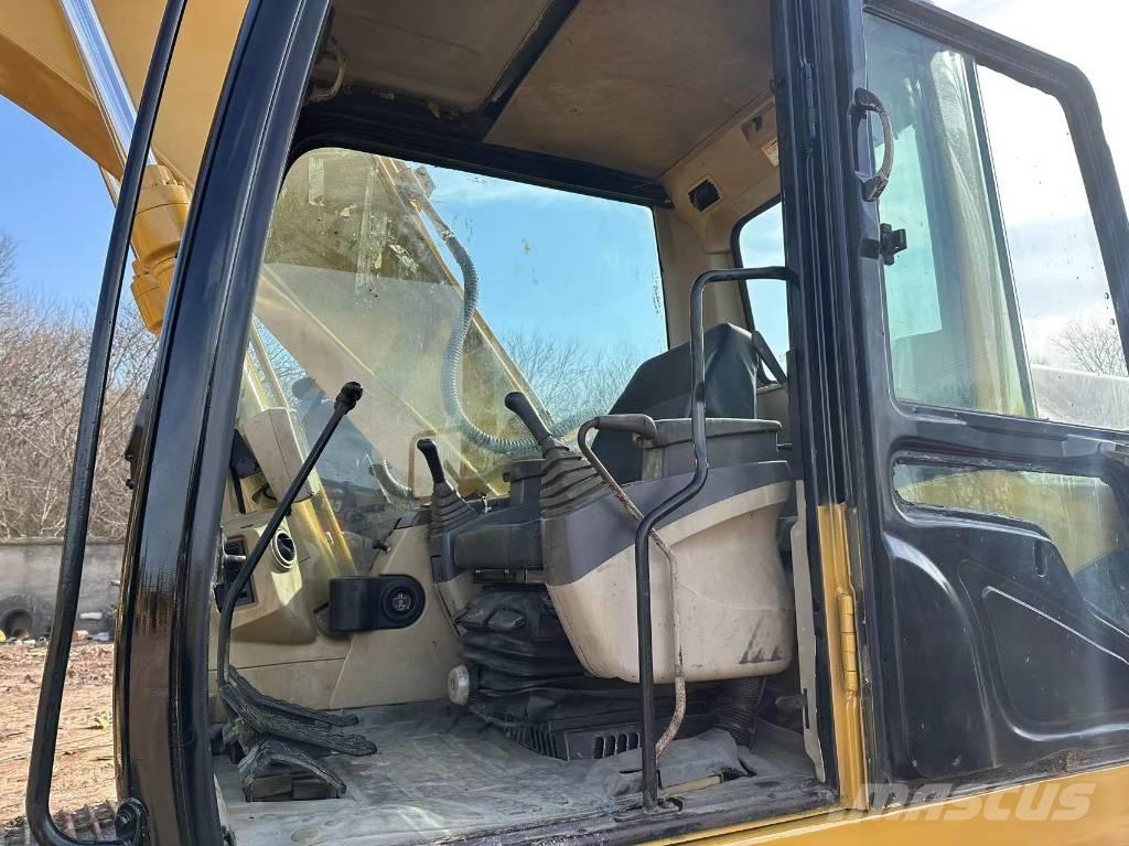 CAT 320 C L Paletli ekskavatörler