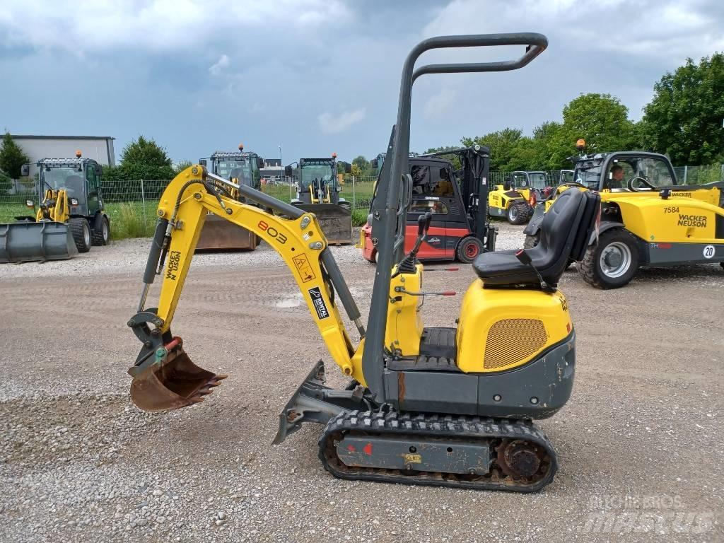 Wacker Neuson 803 Paletli ekskavatörler