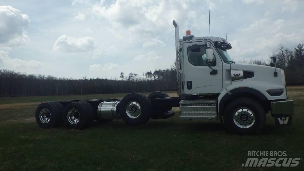 Western Star 49 X Çekiciler