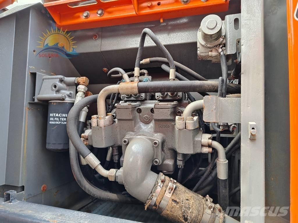 Hitachi ZX 200 Paletli ekskavatörler