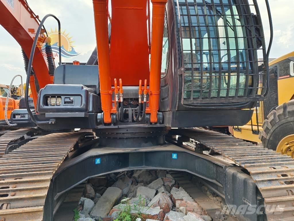 Hitachi ZX 200 Paletli ekskavatörler