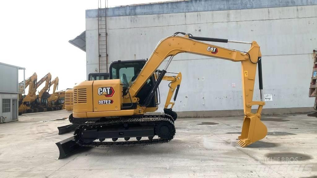 CAT 307E2 Paletli ekskavatörler