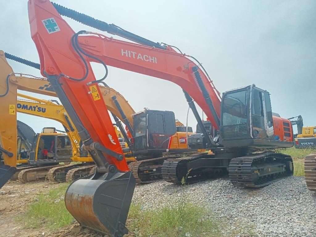 Hitachi ZX 240 Paletli ekskavatörler