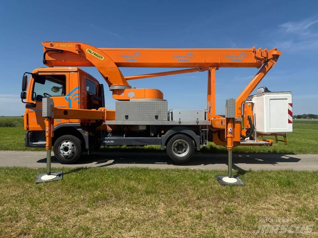 Palfinger P 300 KS Araç üstü platformlar