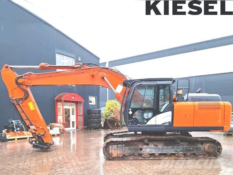 Hitachi ZX 210 LC-6 Paletli ekskavatörler