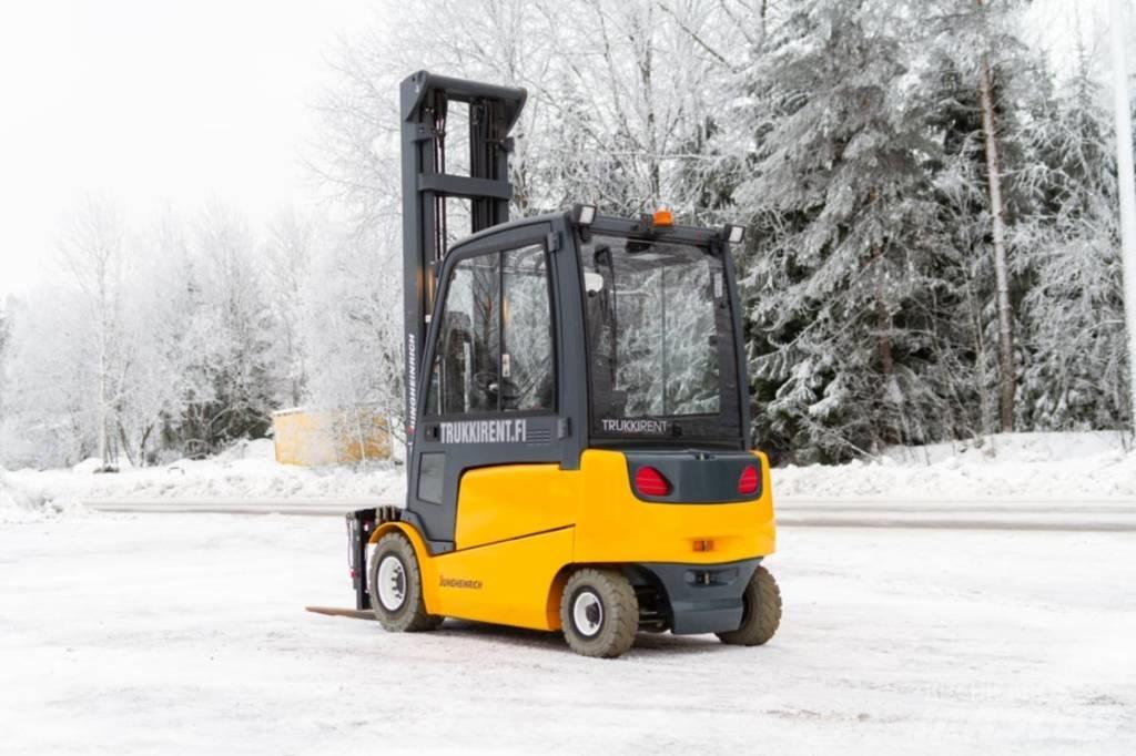 Jungheinrich EFG430 Elektrikli forkliftler