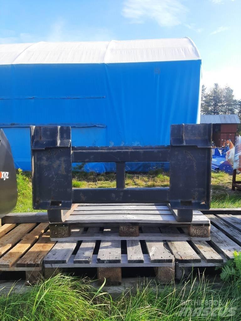  Pallgafflar CAT 906 Çatallar