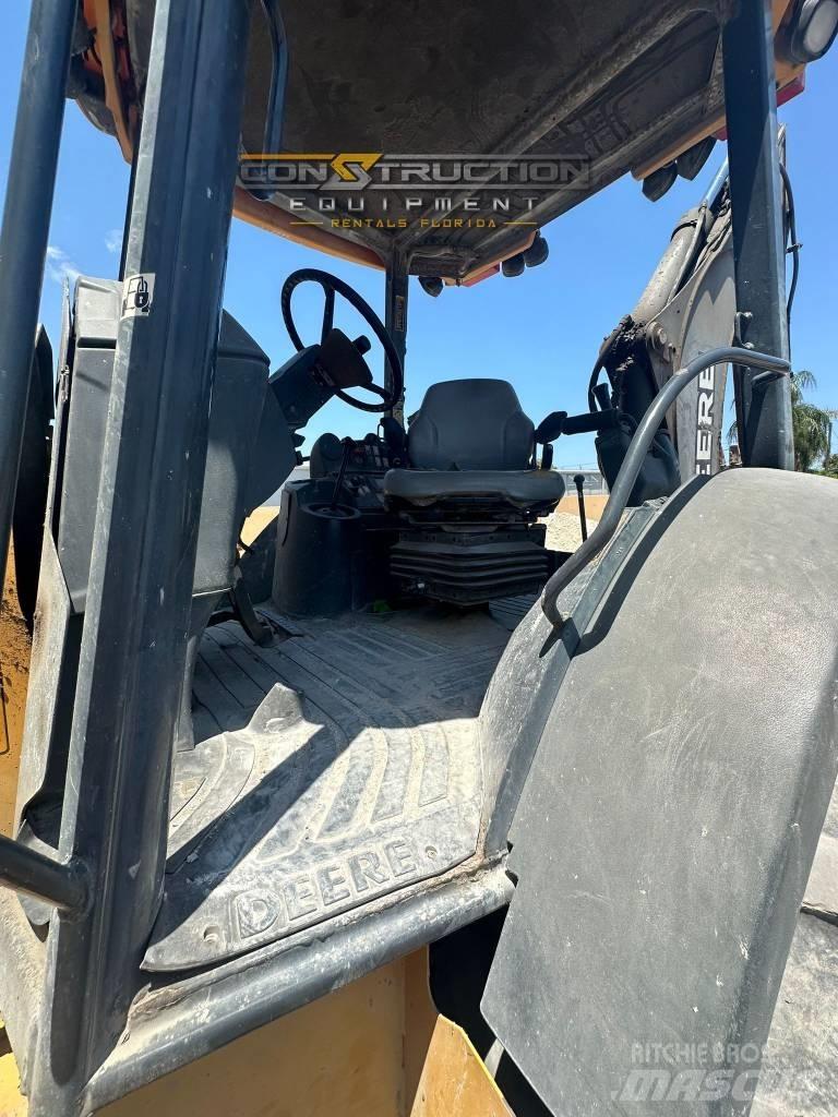 DEERE 410J Kazıcı yükleyiciler - beko loder