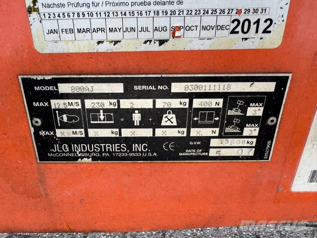 JLG 800 AJ Körüklü personel platformları