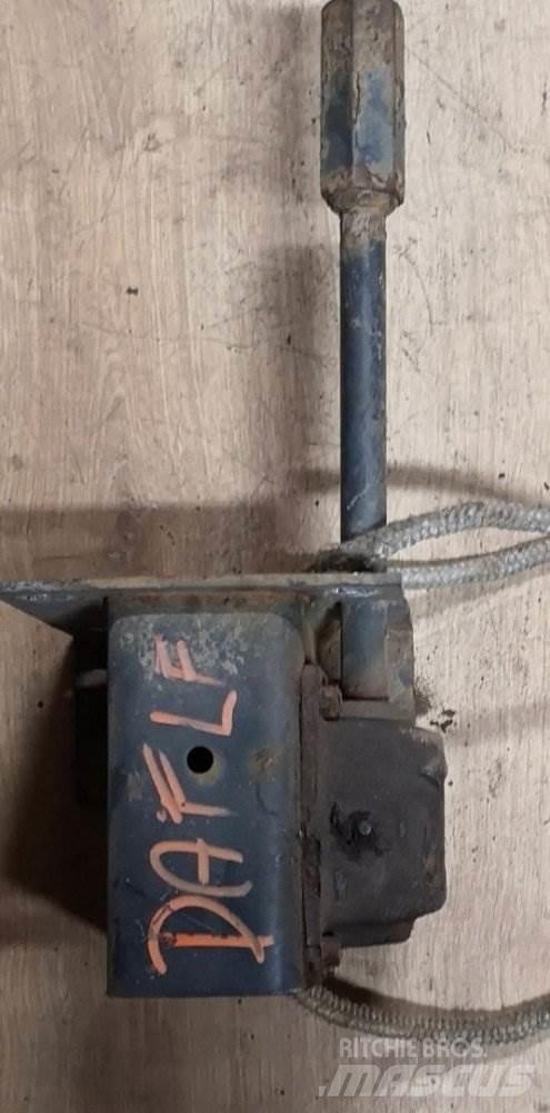 DAF LF REZERVA DRŽÁK Diger aksam