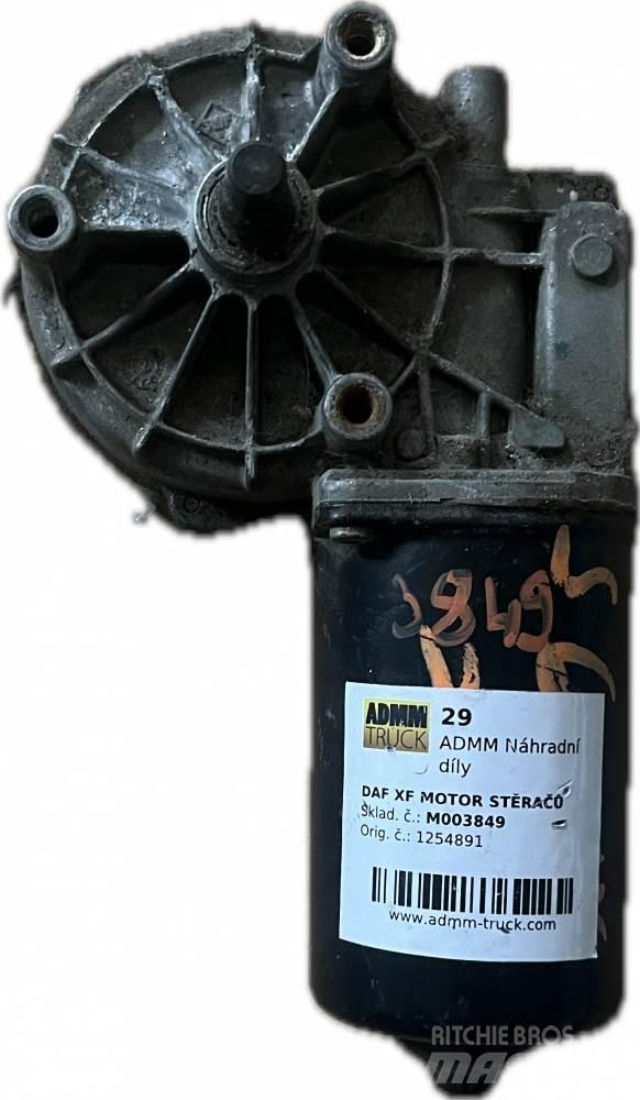 DAF XF MOTOR STĚRAČŮ Motorlar