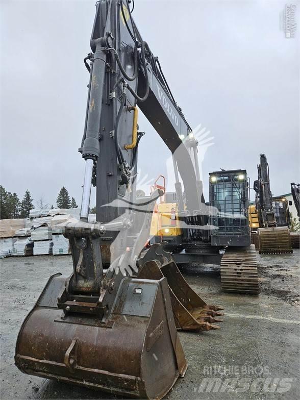Volvo ECR235EL Paletli ekskavatörler