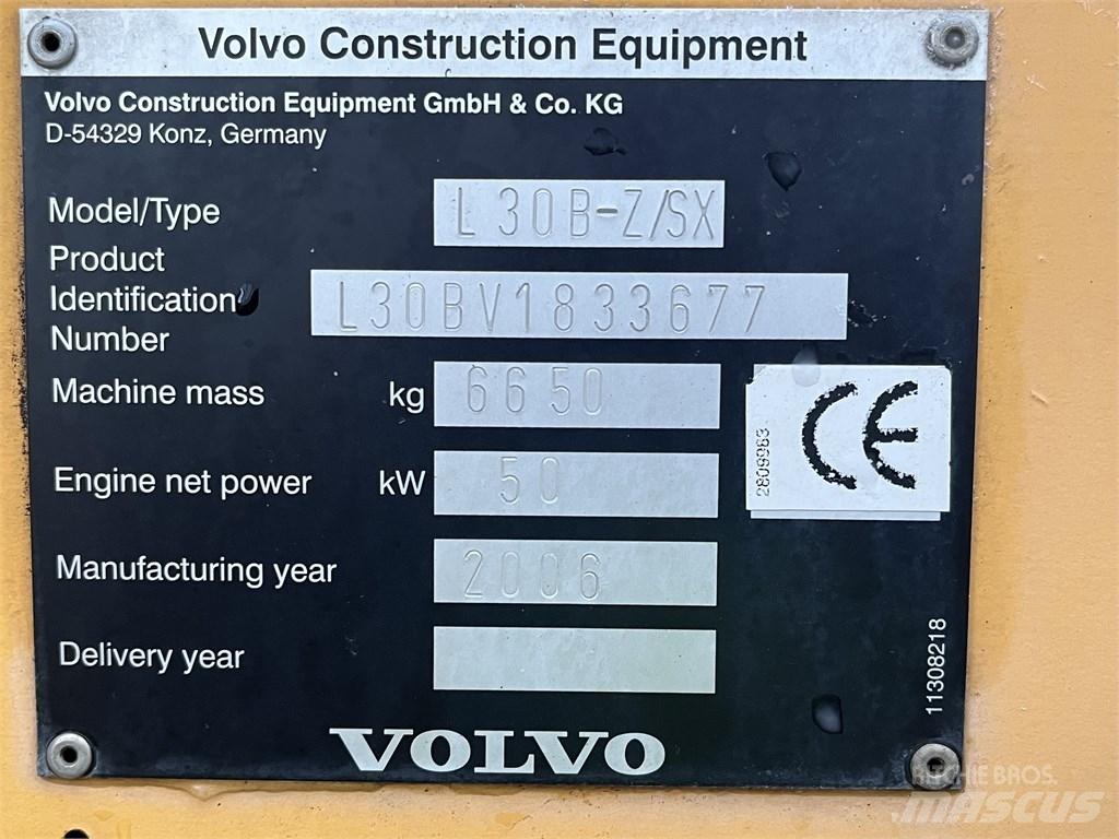 Volvo L 30 B Tekerlekli yükleyiciler