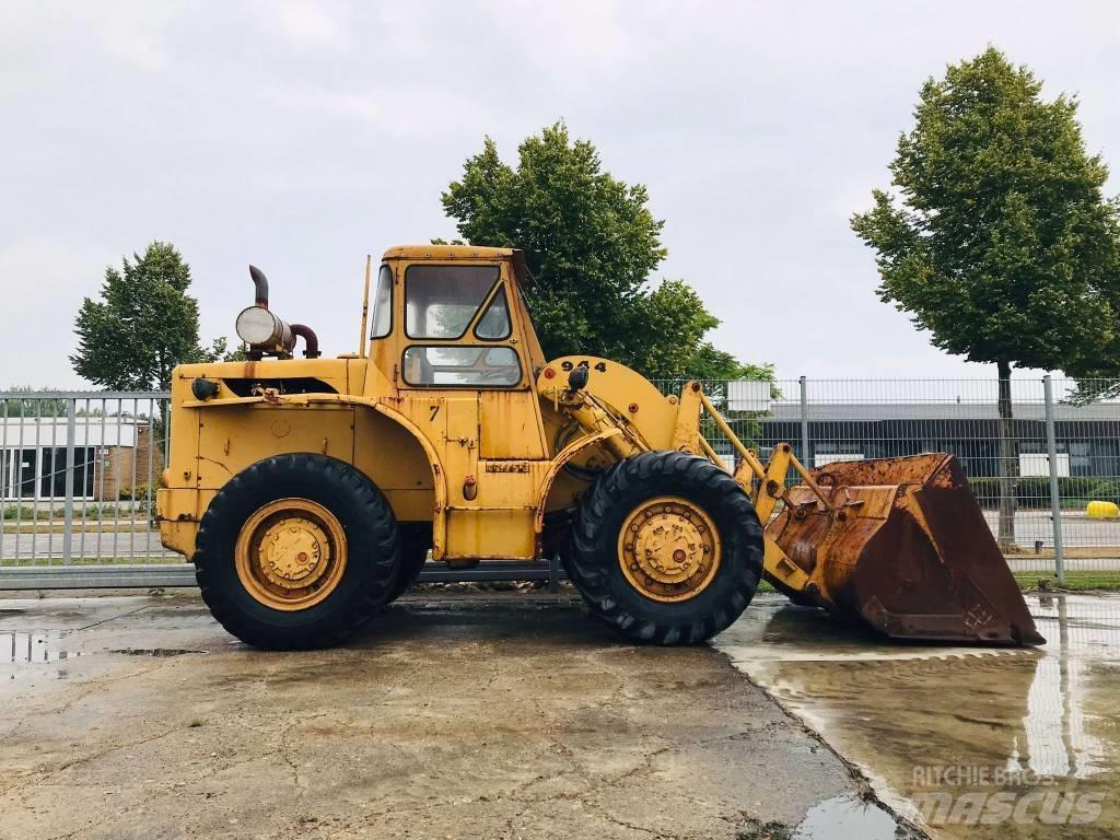 CAT 944 Tekerlekli yükleyiciler