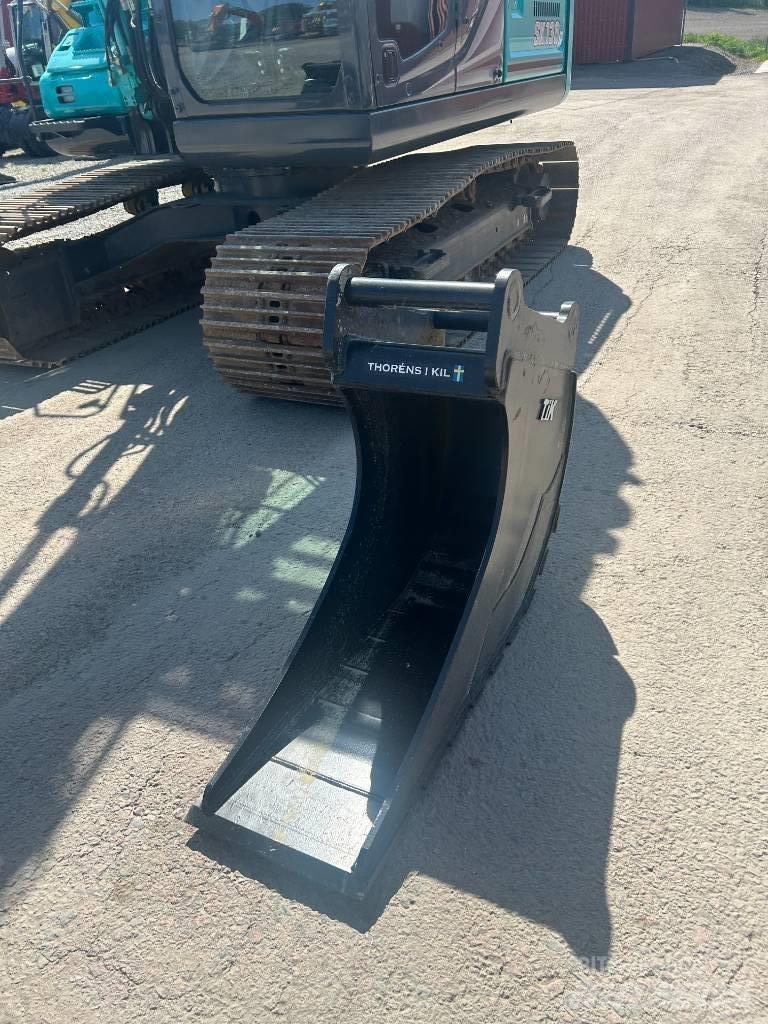Kobelco SK130LC-11 Paletli ekskavatörler