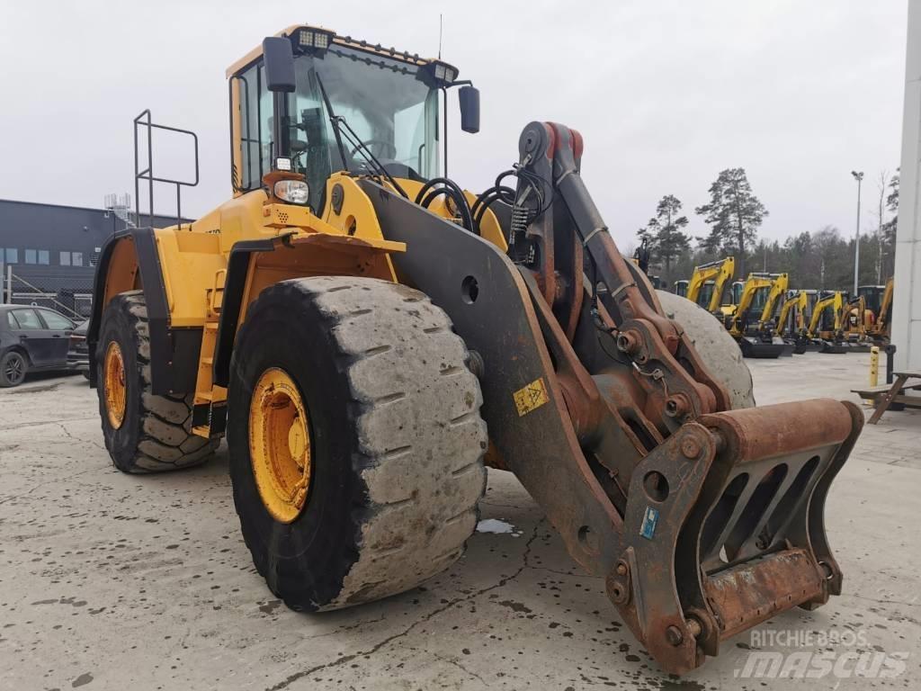 Volvo L220F Tekerlekli yükleyiciler