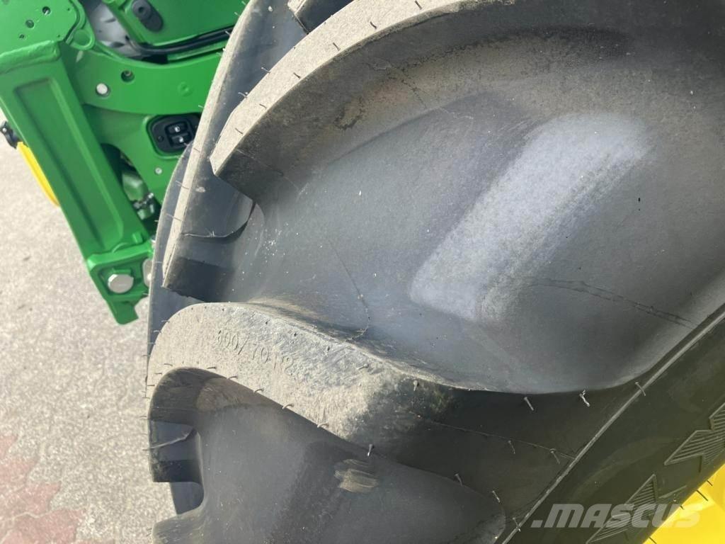 John Deere 6R215 Traktörler