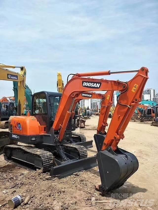 Doosan DH 60 Mini ekskavatörler, 7 tona dek