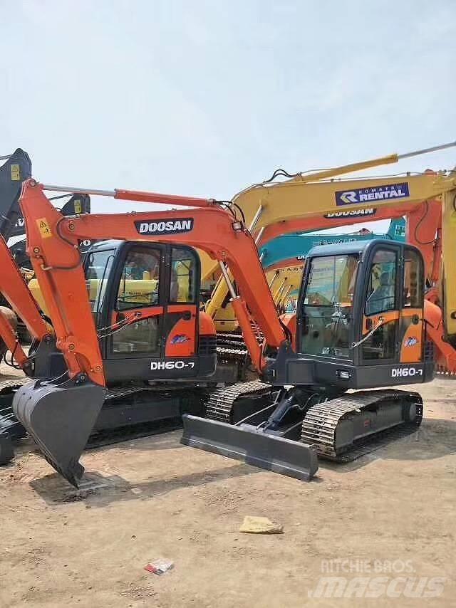 Doosan DH 60 Mini ekskavatörler, 7 tona dek