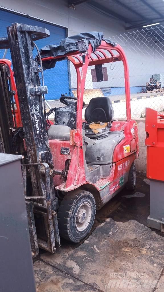 Mitsubishi FD 15 N Dizel forkliftler