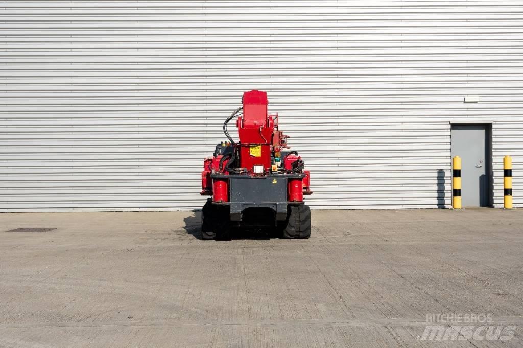 Unic URW 706 Mini vinçler