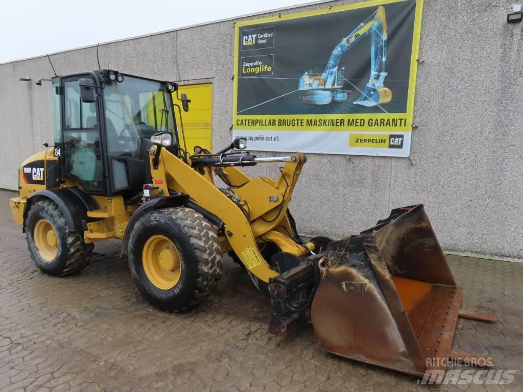 CAT 908M Tekerlekli yükleyiciler