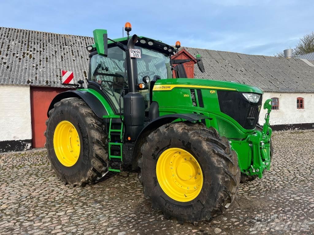 John Deere 6R 250 Traktörler