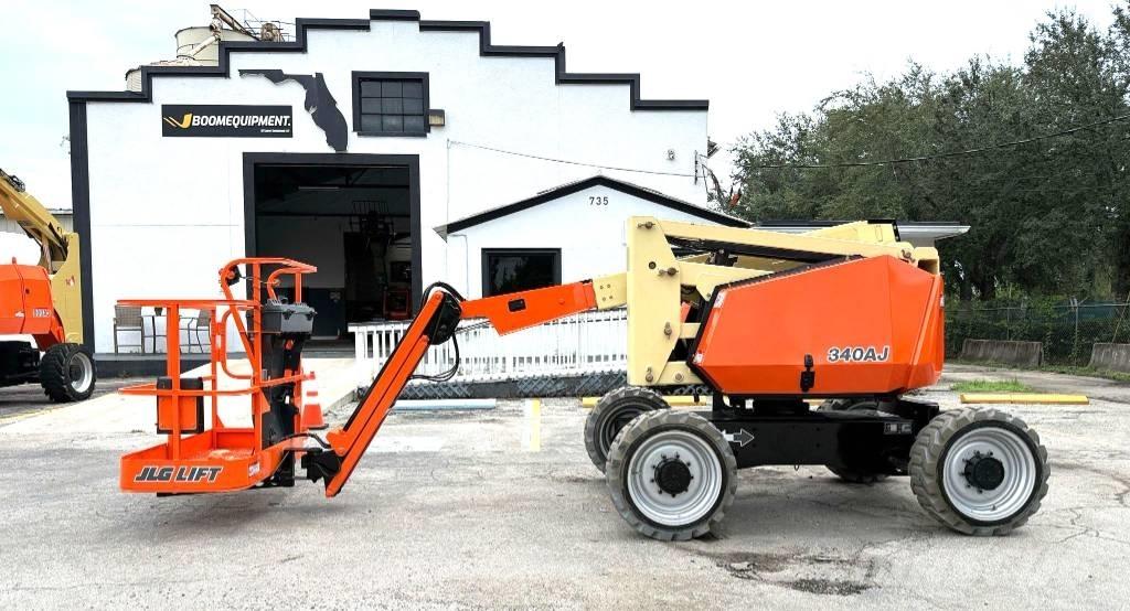 JLG 340 AJ Körüklü personel platformları