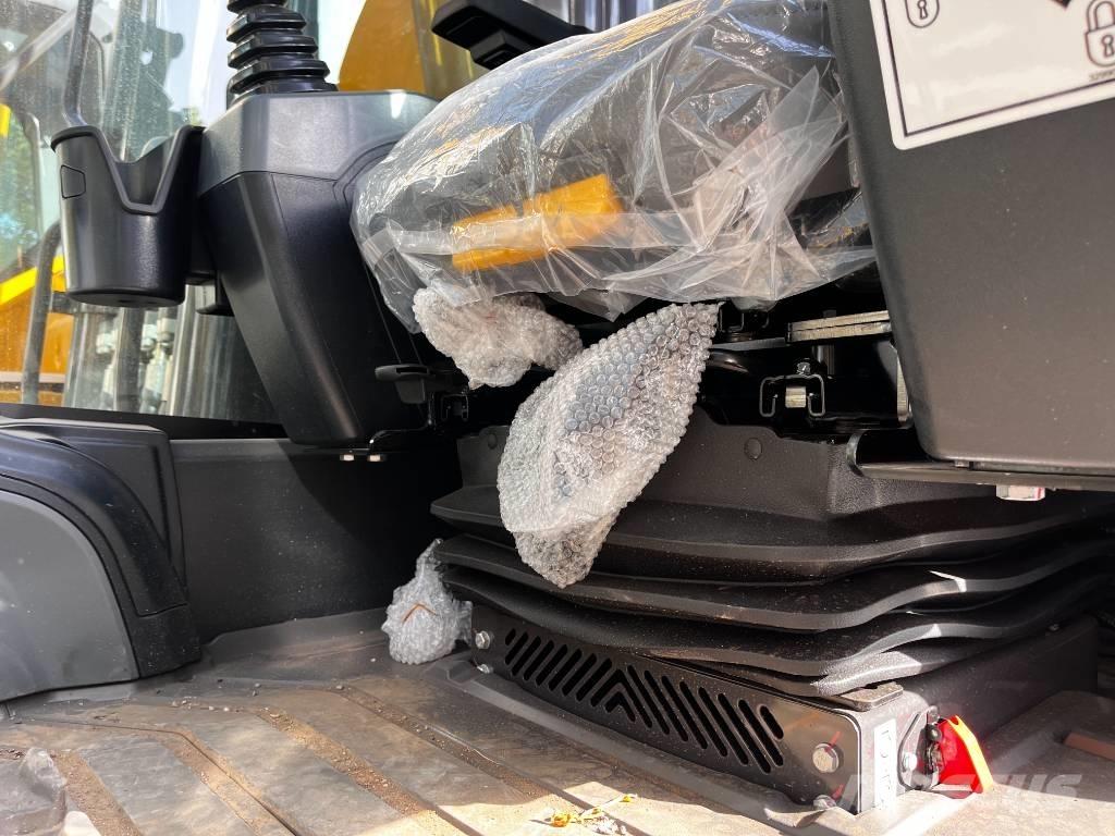 XCMG XE 200GA Paletli ekskavatörler