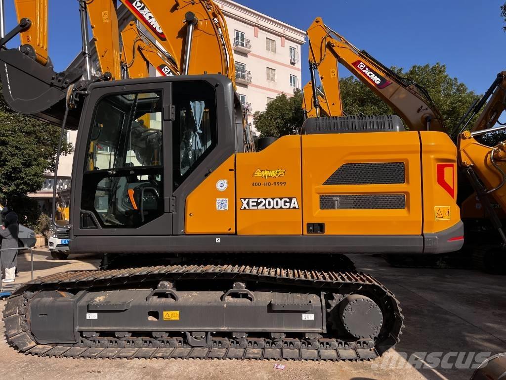 XCMG XE 200GA Paletli ekskavatörler