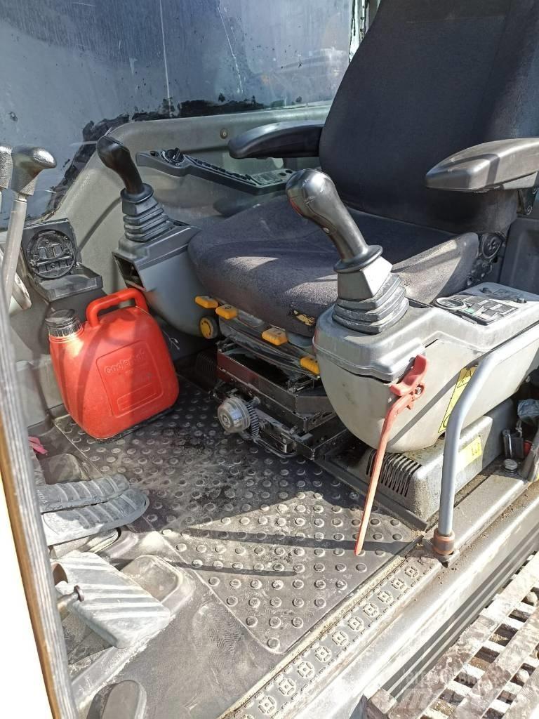 Volvo ec360 Paletli ekskavatörler