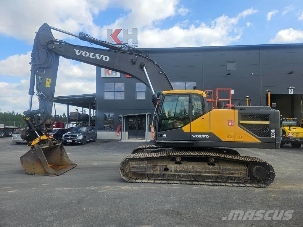 Volvo EC 300 EL + 3D Paletli ekskavatörler