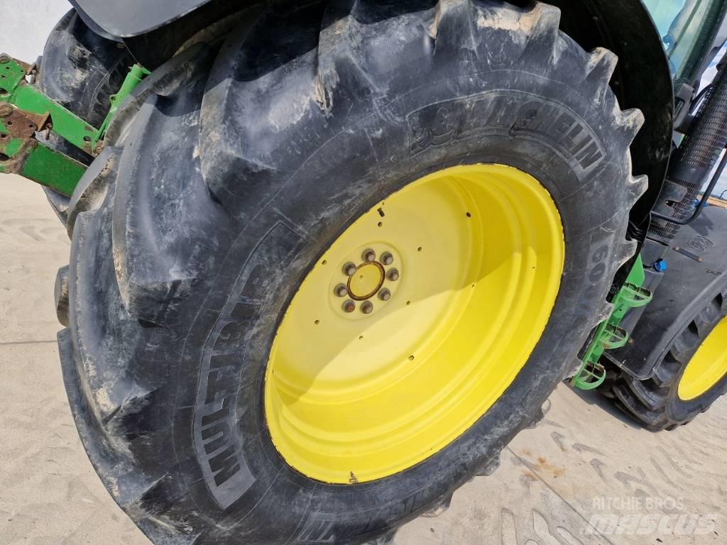 John Deere 6115 R Traktörler