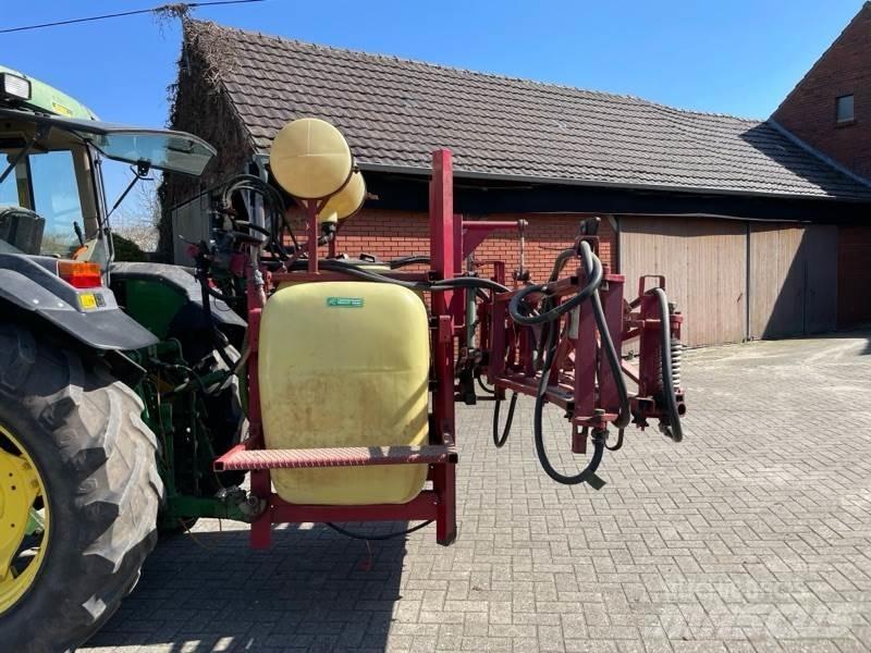 Hardi LX 800 Çekilir pülverizatörler