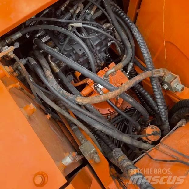 Doosan DH150W-7 Lastik tekerli ekskavatörler