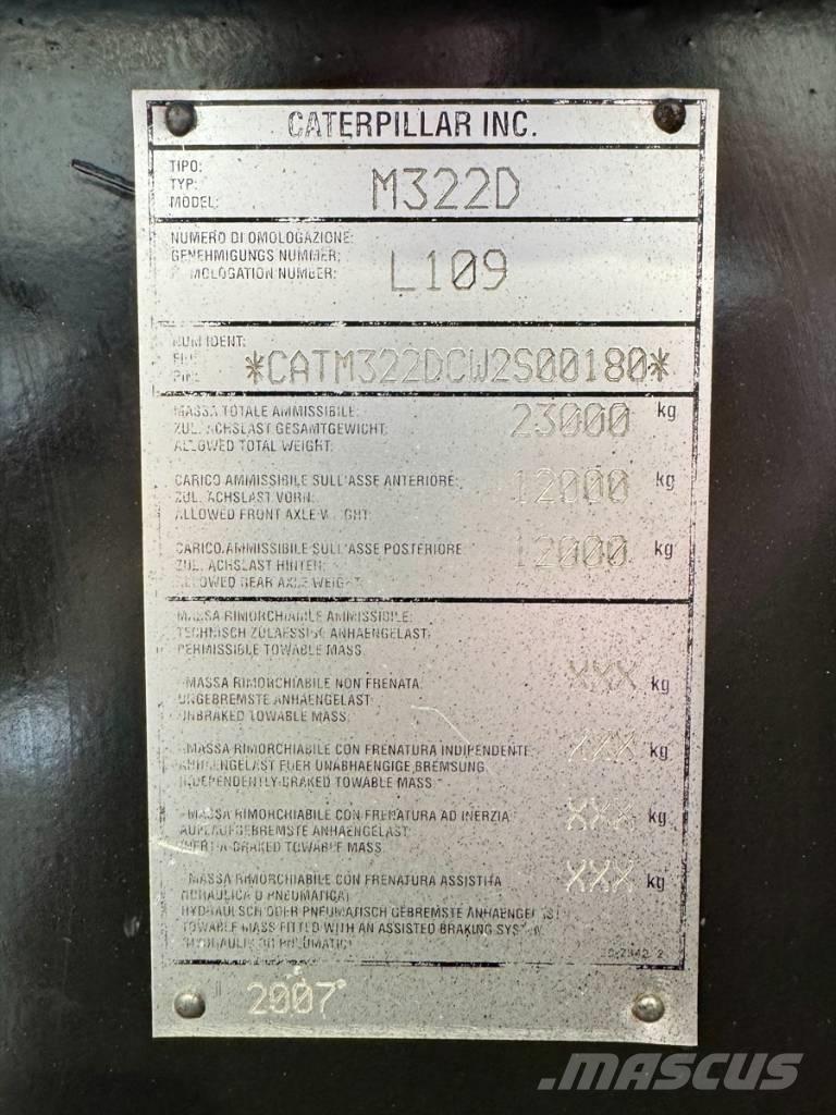 CAT M 322 D Lastik tekerli ekskavatörler