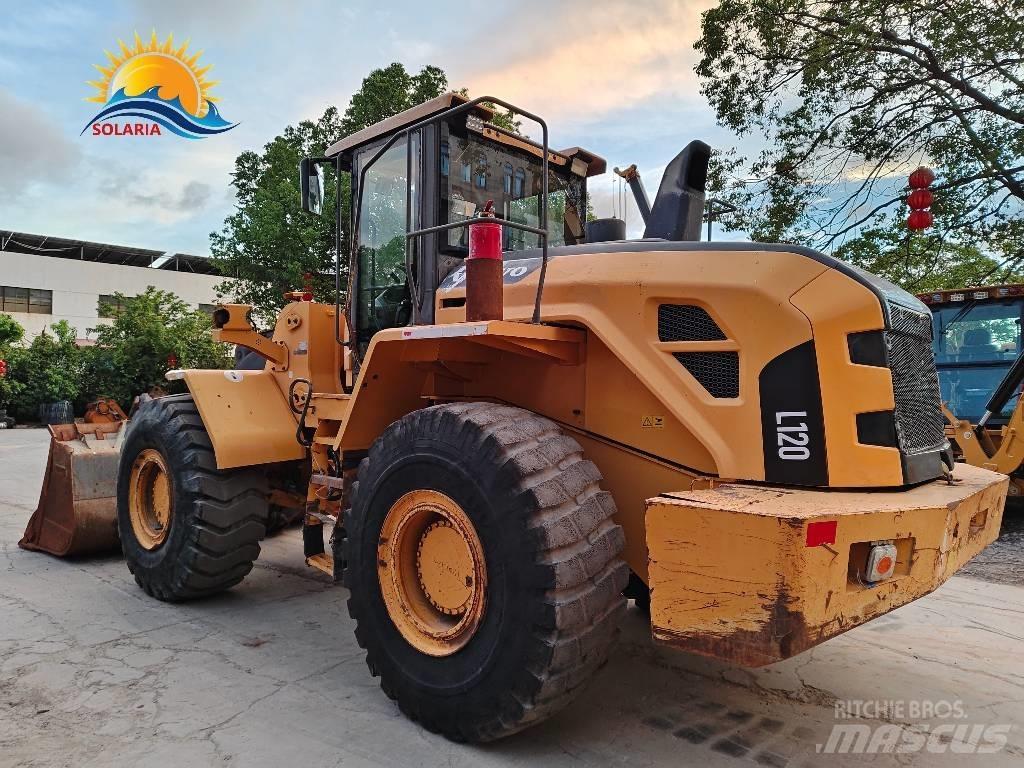 Volvo L 120 Tekerlekli yükleyiciler